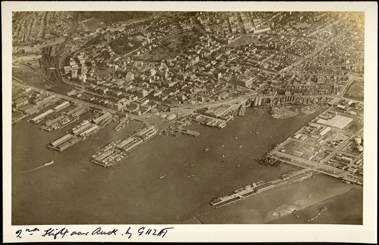 1928